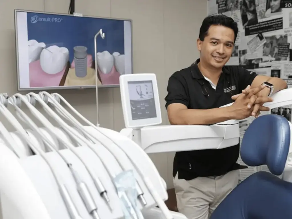 Dr. Kumar zygomatic implant expert Singapore