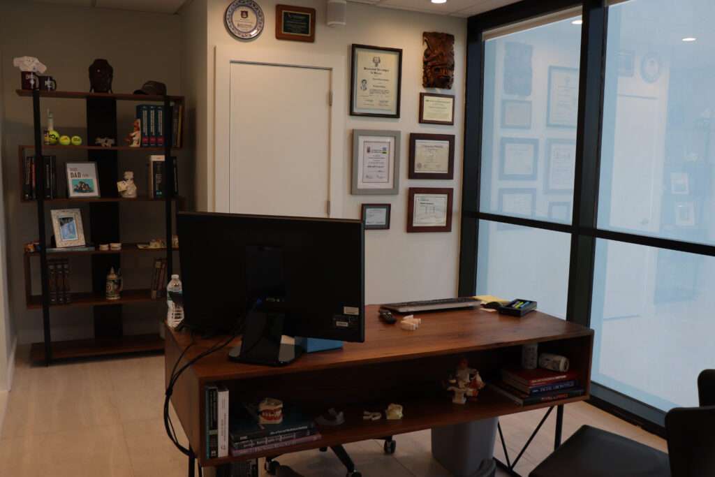 Clínica Dental ZAGA Center Miami