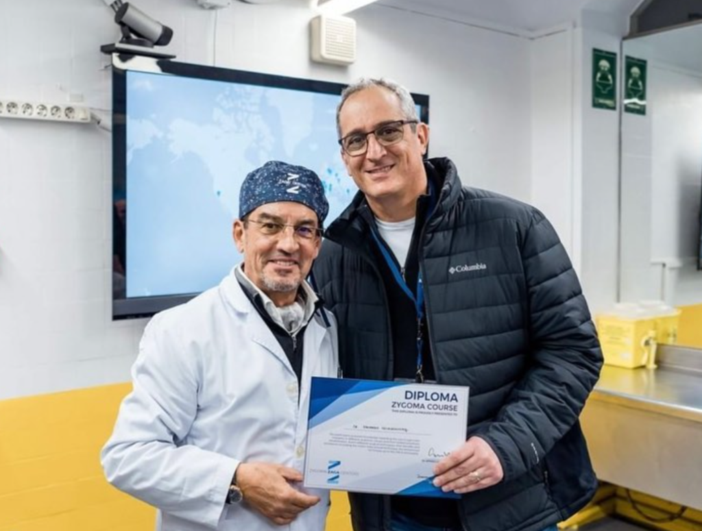 Dr. Eduardo Nicolaievsky & Dr Carlos Aparicio - mejor dentista en Miami