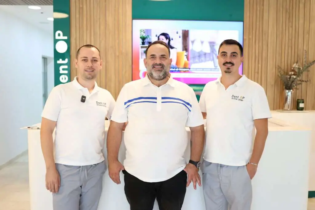 Dr. Corrado Cazacu - ZAGA Center Bucharest with patient