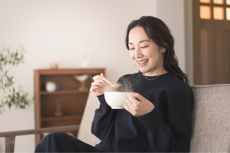 Dentadura de sopa de mulher